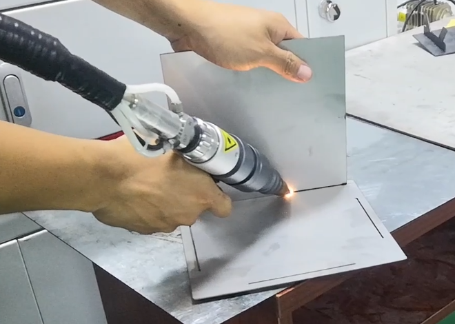 1669008250754939.png ¼¤¹â3.png