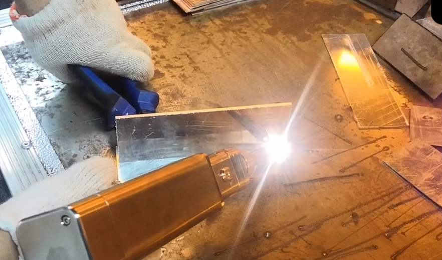 1669008295339444.png ¼¤¹â4.png