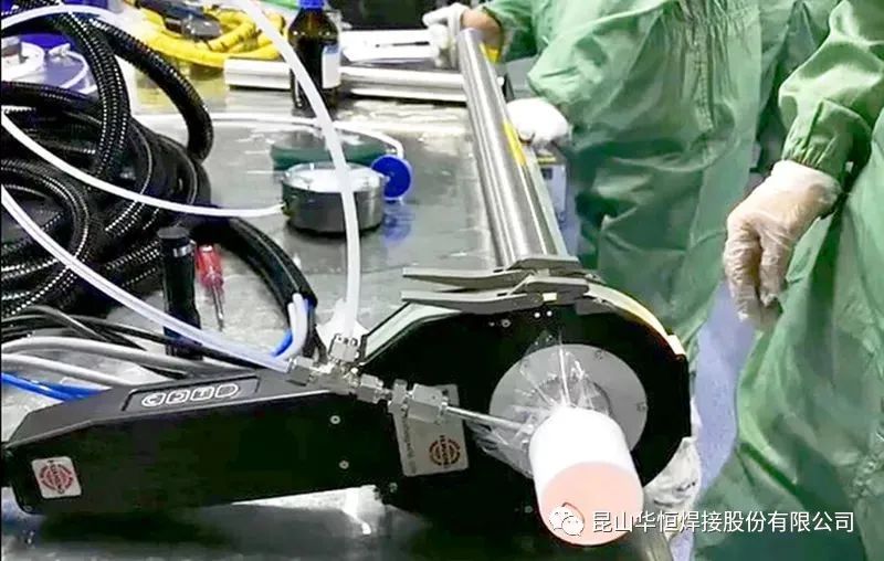 1669434324231425.jpg b1.jpg